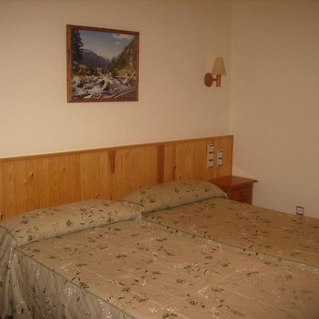 Hostal Pernalle Erill la Vall Εξωτερικό φωτογραφία