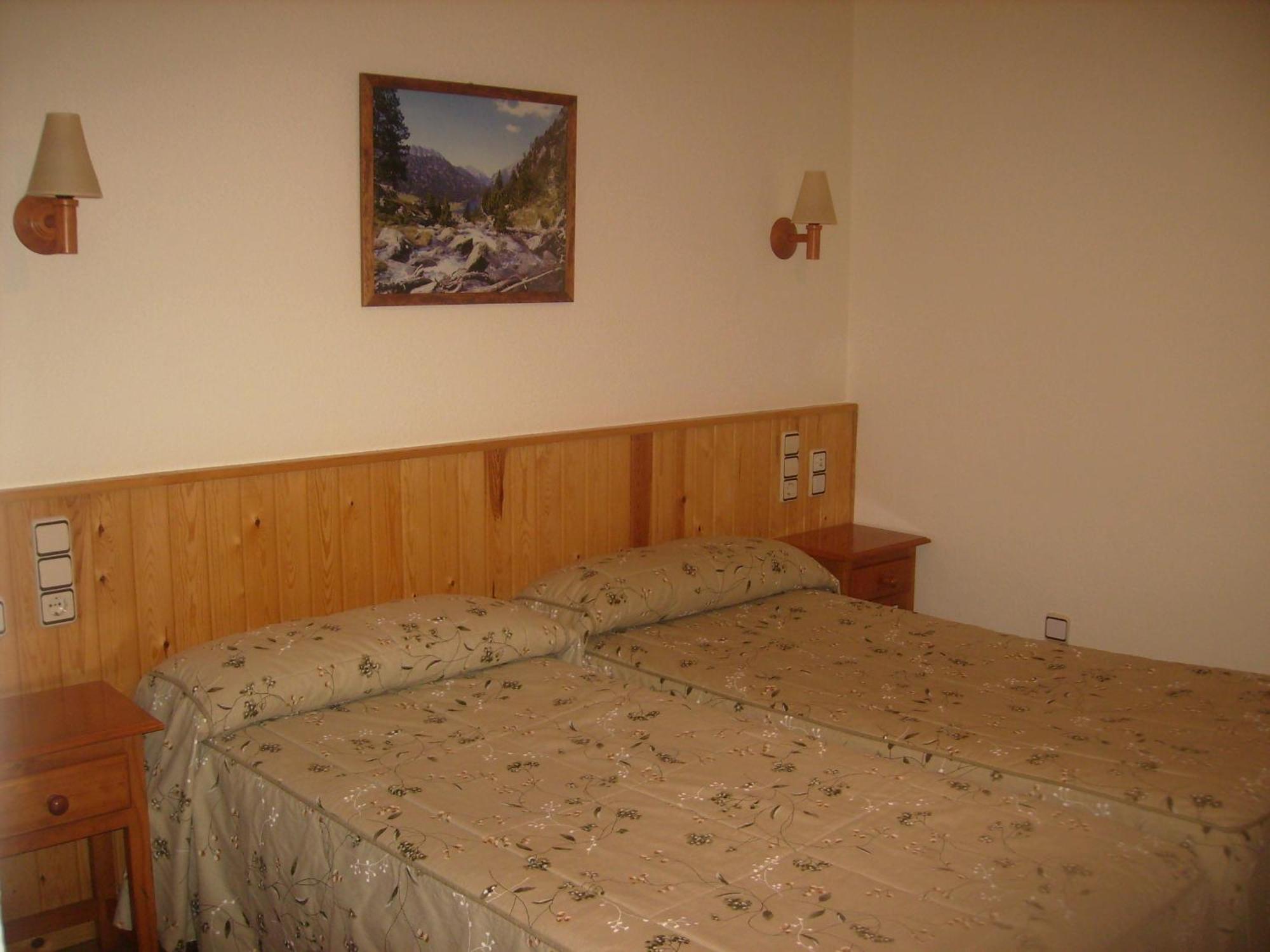Hostal Pernalle Erill la Vall Εξωτερικό φωτογραφία