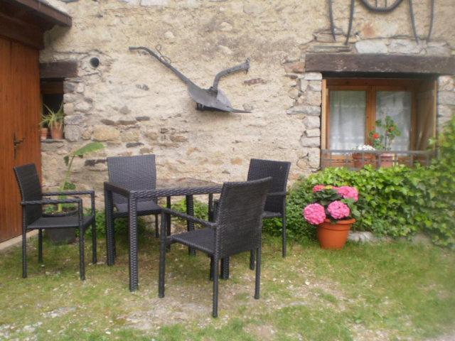Hostal Pernalle Erill la Vall Εξωτερικό φωτογραφία