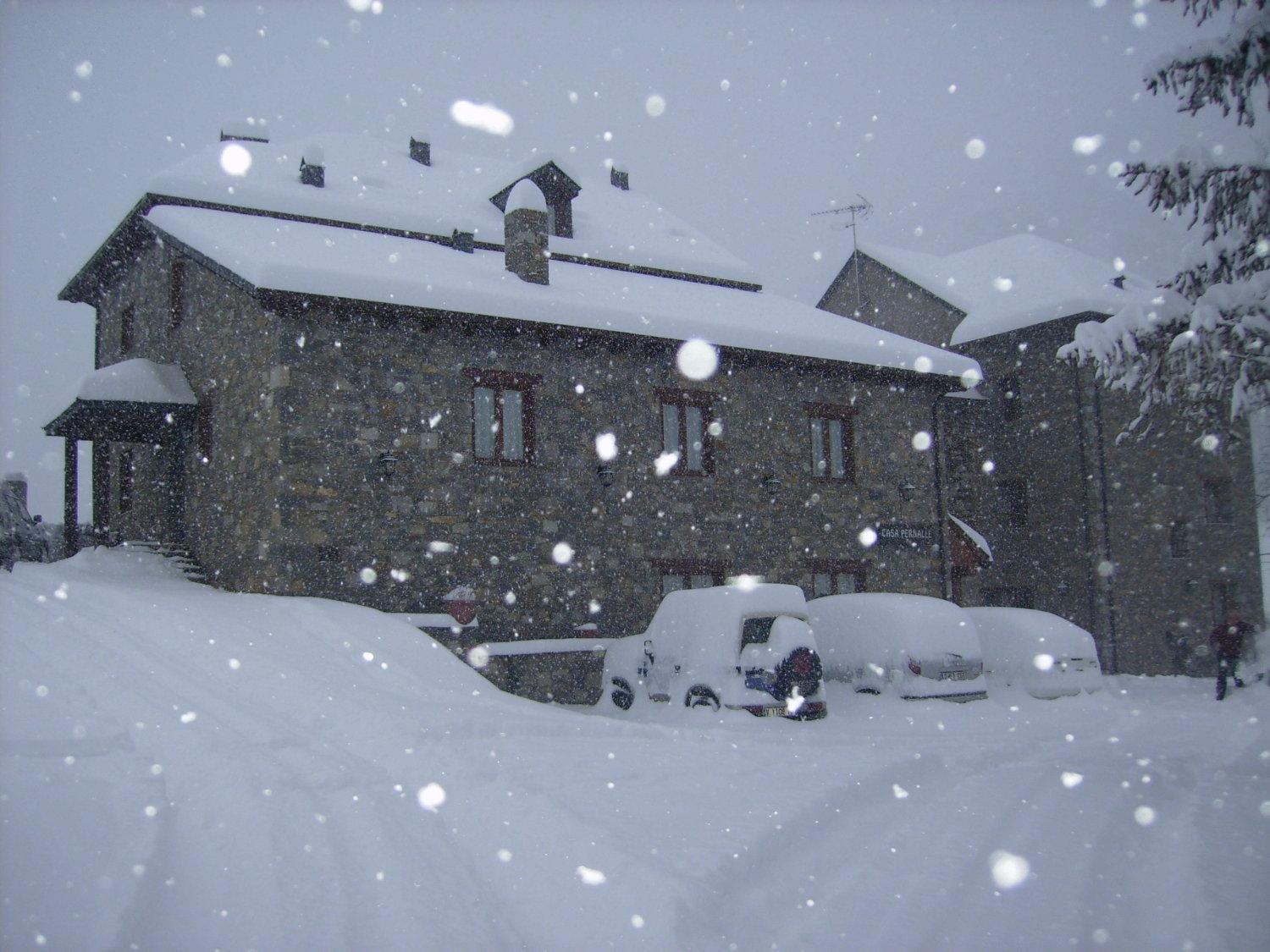 Hostal Pernalle Erill la Vall Εξωτερικό φωτογραφία