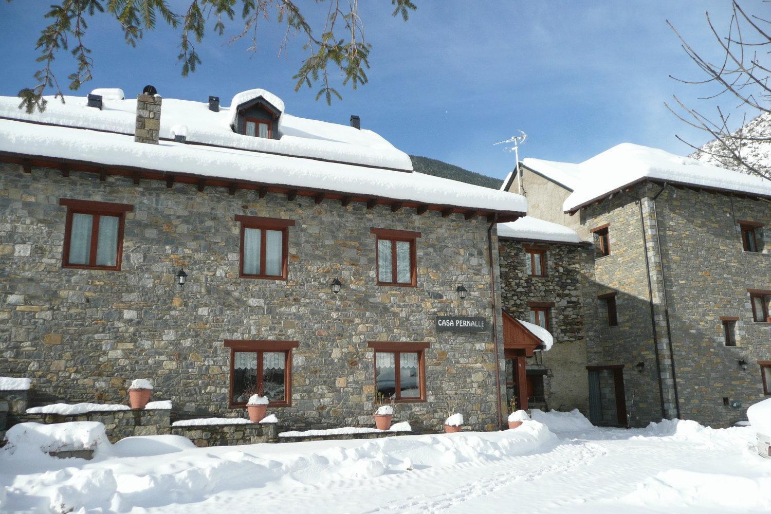 Hostal Pernalle Erill la Vall Εξωτερικό φωτογραφία