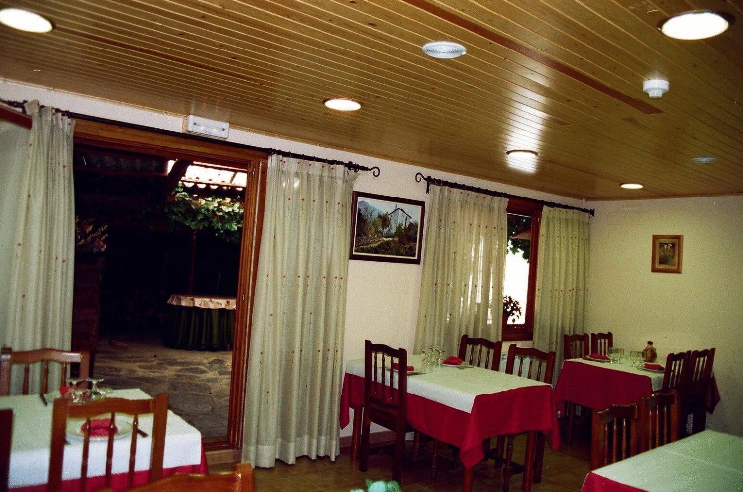 Hostal Pernalle Erill la Vall Εξωτερικό φωτογραφία