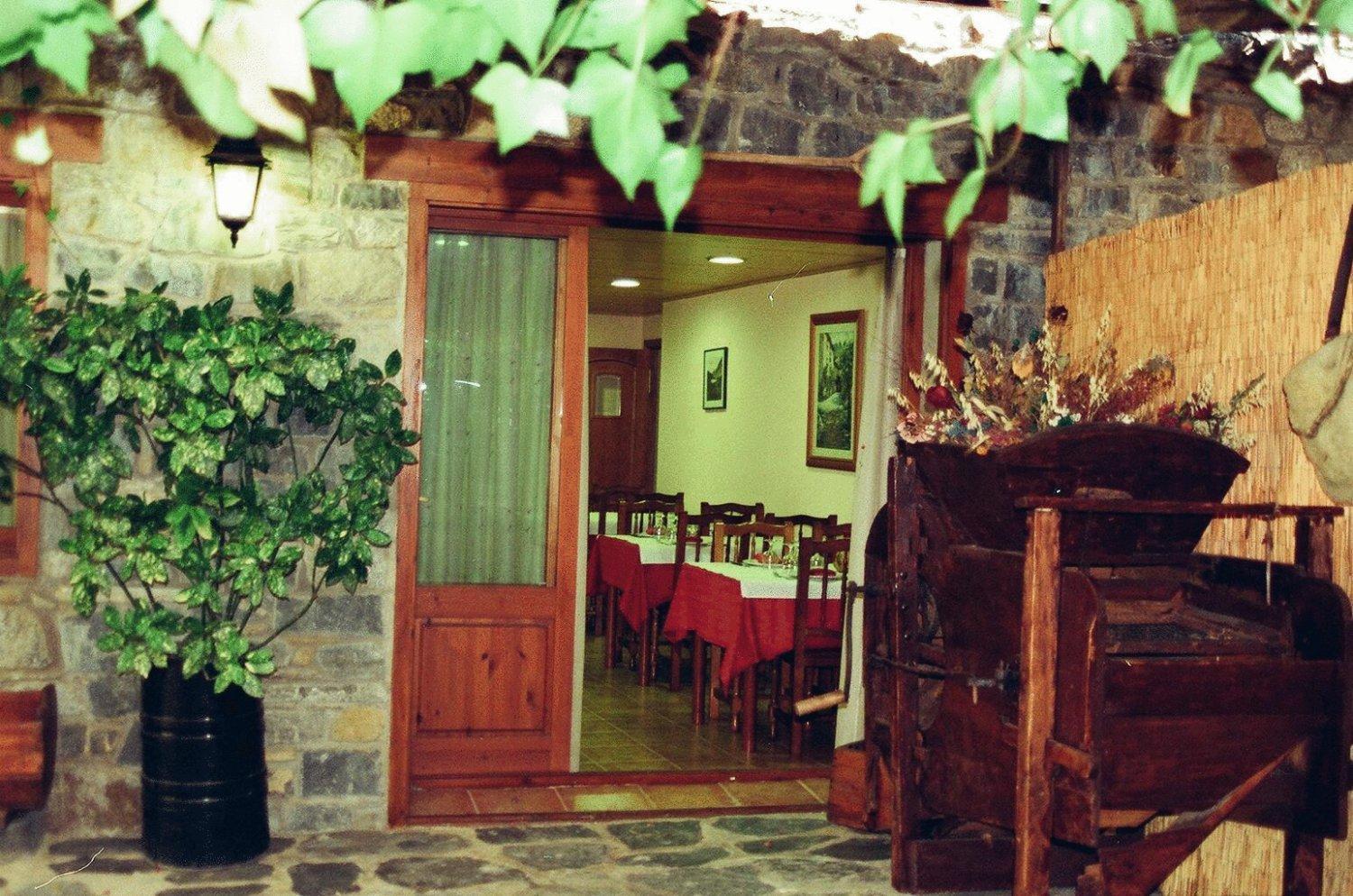 Hostal Pernalle Erill la Vall Εξωτερικό φωτογραφία