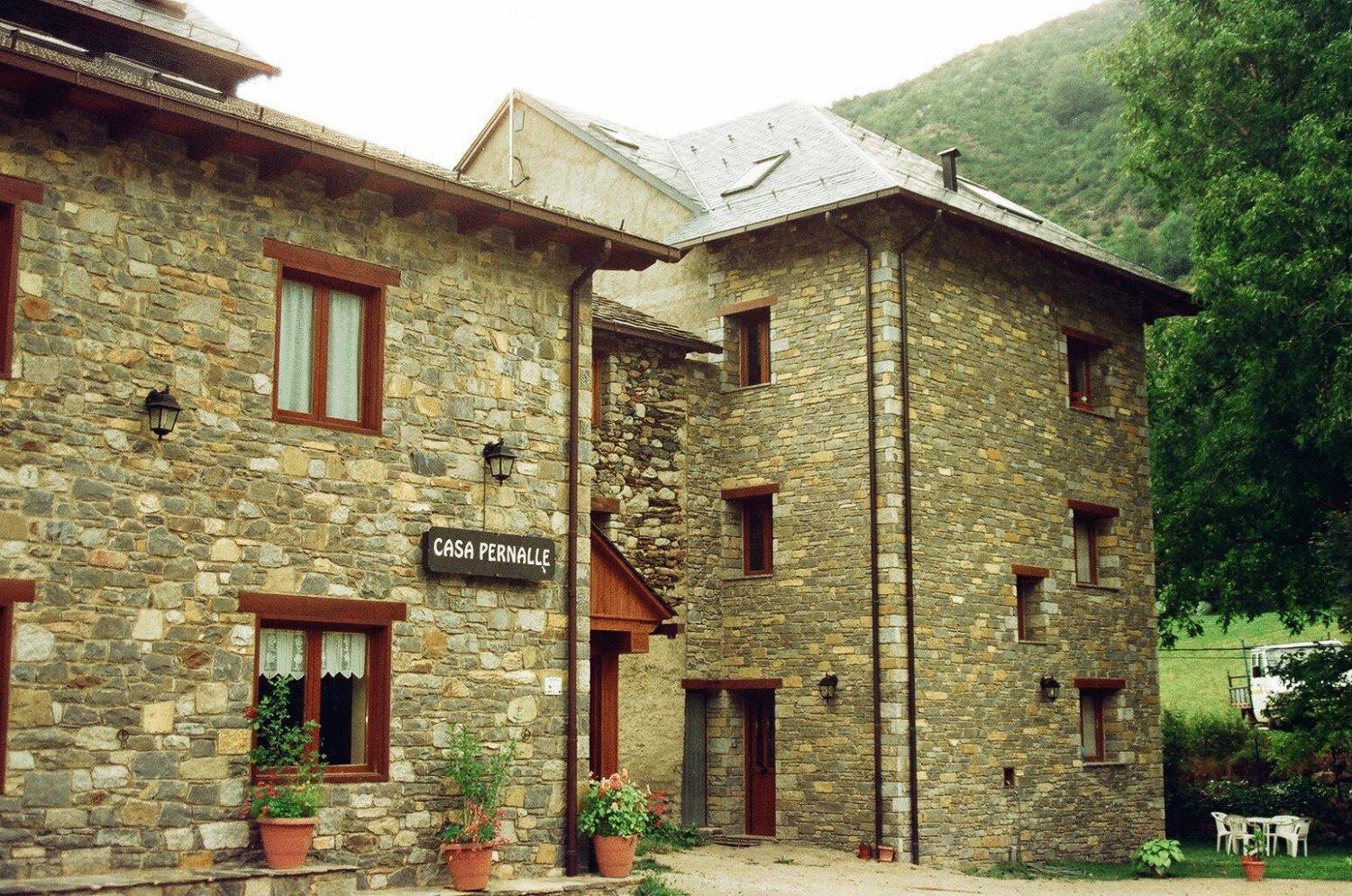 Hostal Pernalle Erill la Vall Εξωτερικό φωτογραφία