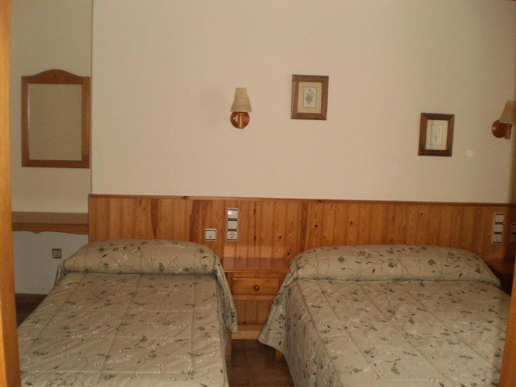 Hostal Pernalle Erill la Vall Εξωτερικό φωτογραφία